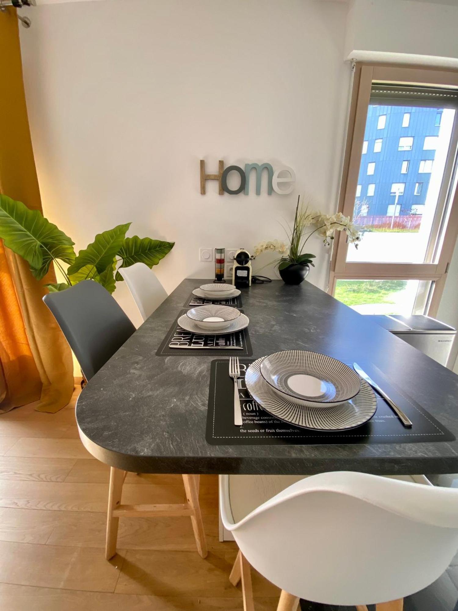 Loft Industriel A Cote De La Defense Apartment Nanterre Exterior foto